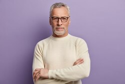 senior-man-white-sweater-eyeglasses_273609-42003.jpg