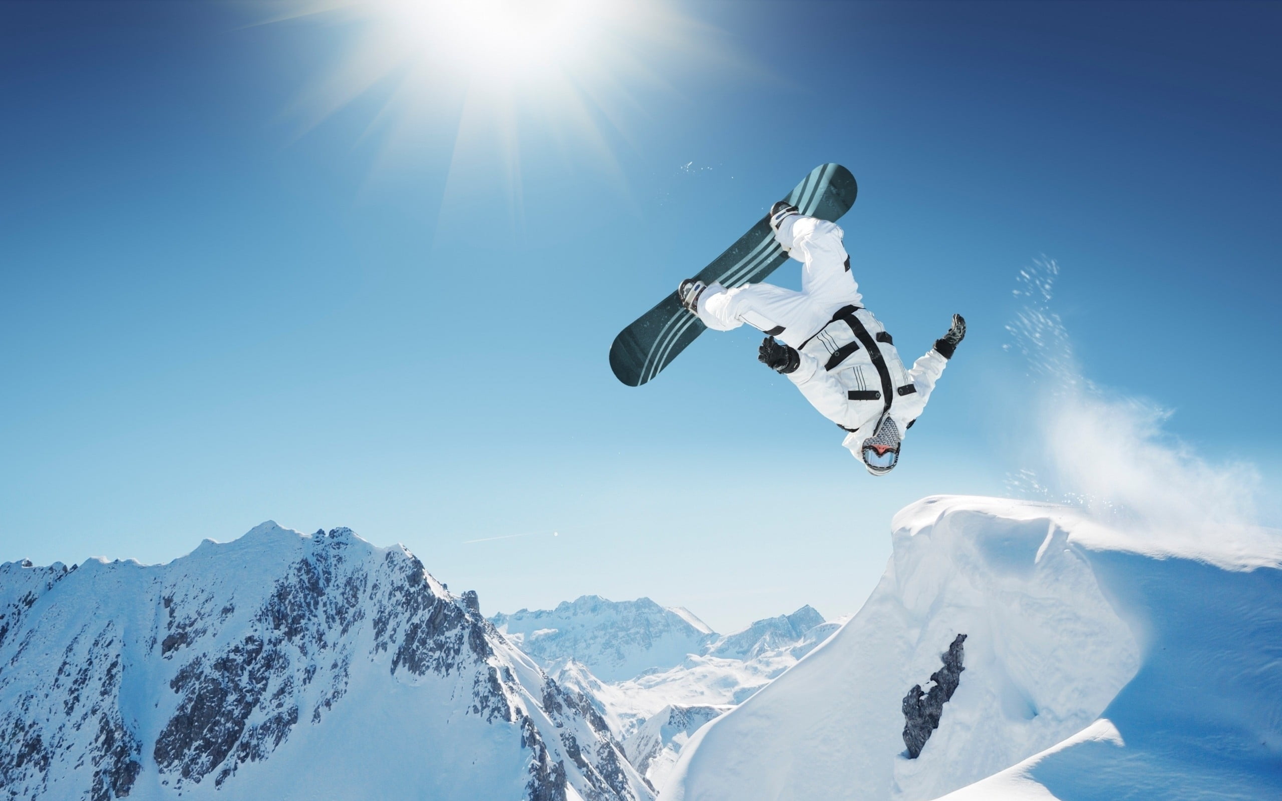 snowboarding-trick-jump-mountain-wallpaper.jpg